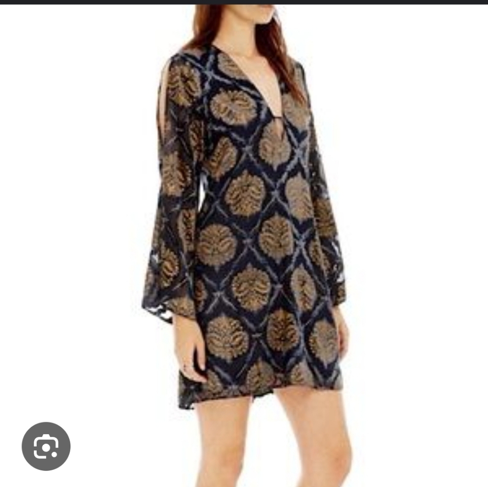 REVOLVE Astr The Label Stevie Burnout Velvet Dress Sheer Navy & Gold Sz S NWT